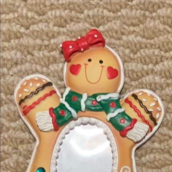 ☃️4/$22☃️ GINGERBREAD MAN PHOTO FRAME - RED BOW TO RIGHT - Picture 2 of 3